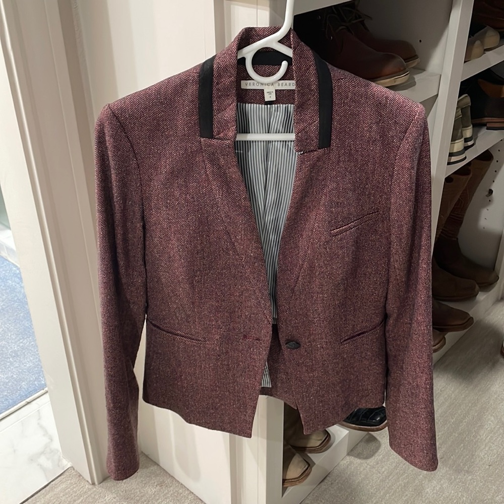 Veronica Beard size 4 one button blazer